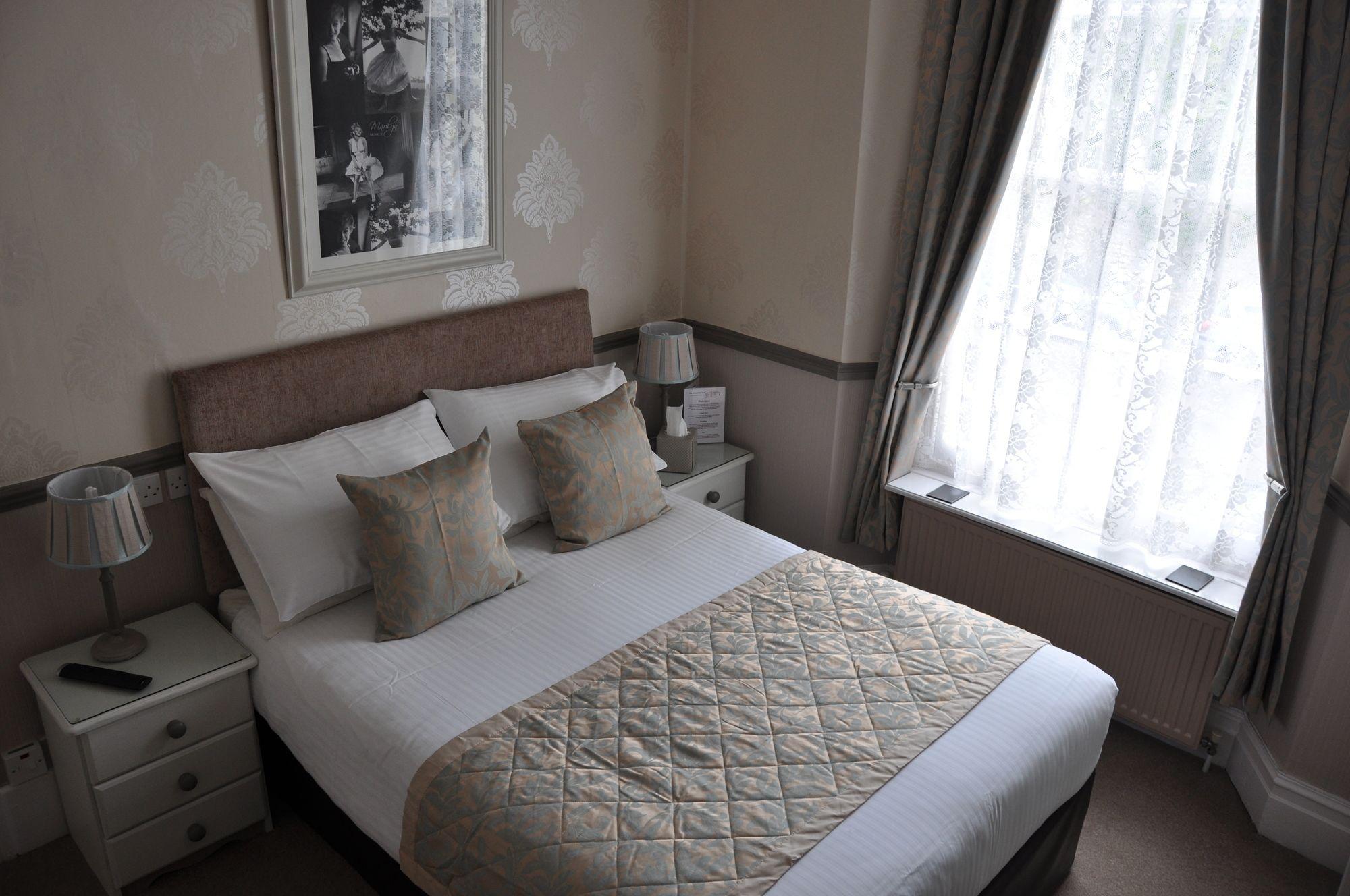 Abbeyfield Vintage Style Boutique B&B Torquay Dış mekan fotoğraf